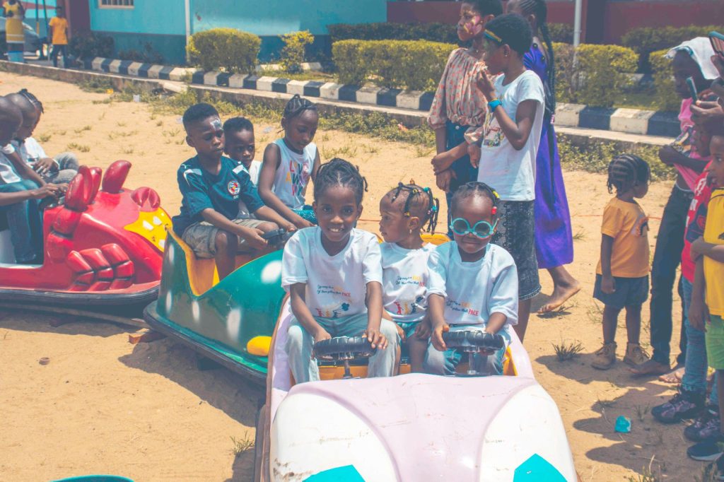 369 children hosted to funfair by Women Radio